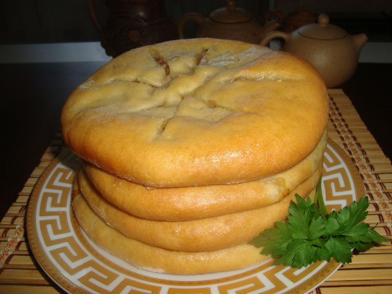 Осетинские лепешки с мясом - фыдджын