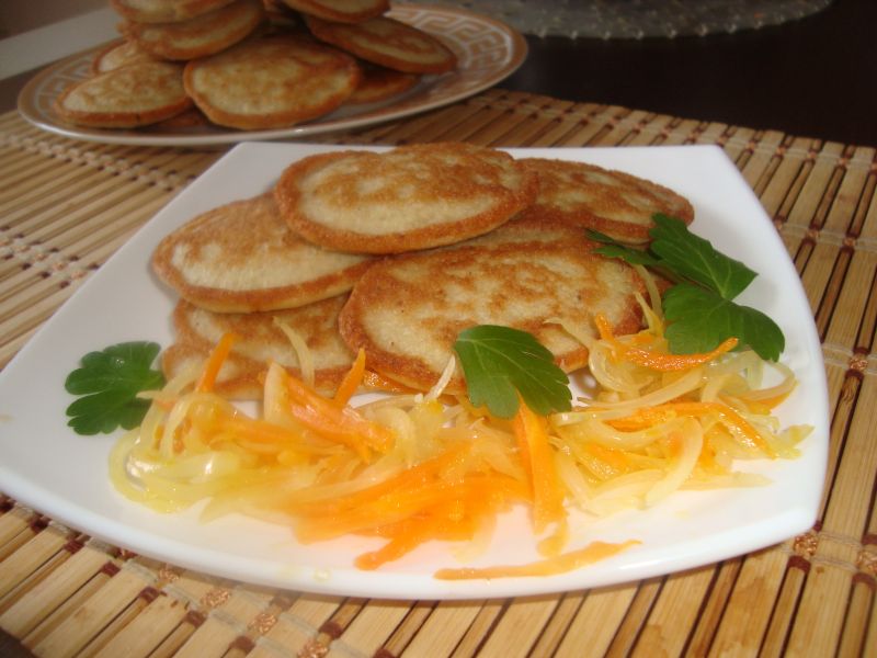 Блинчики из икры окуня