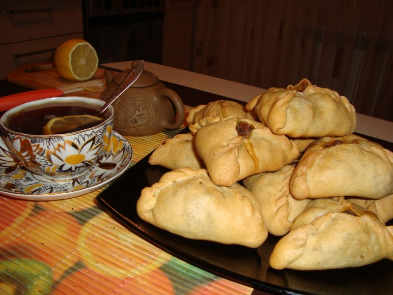 Треугольники с говядиной и тыквой