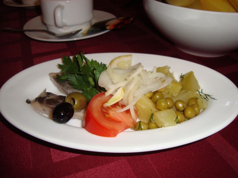 Сельдь с овощами