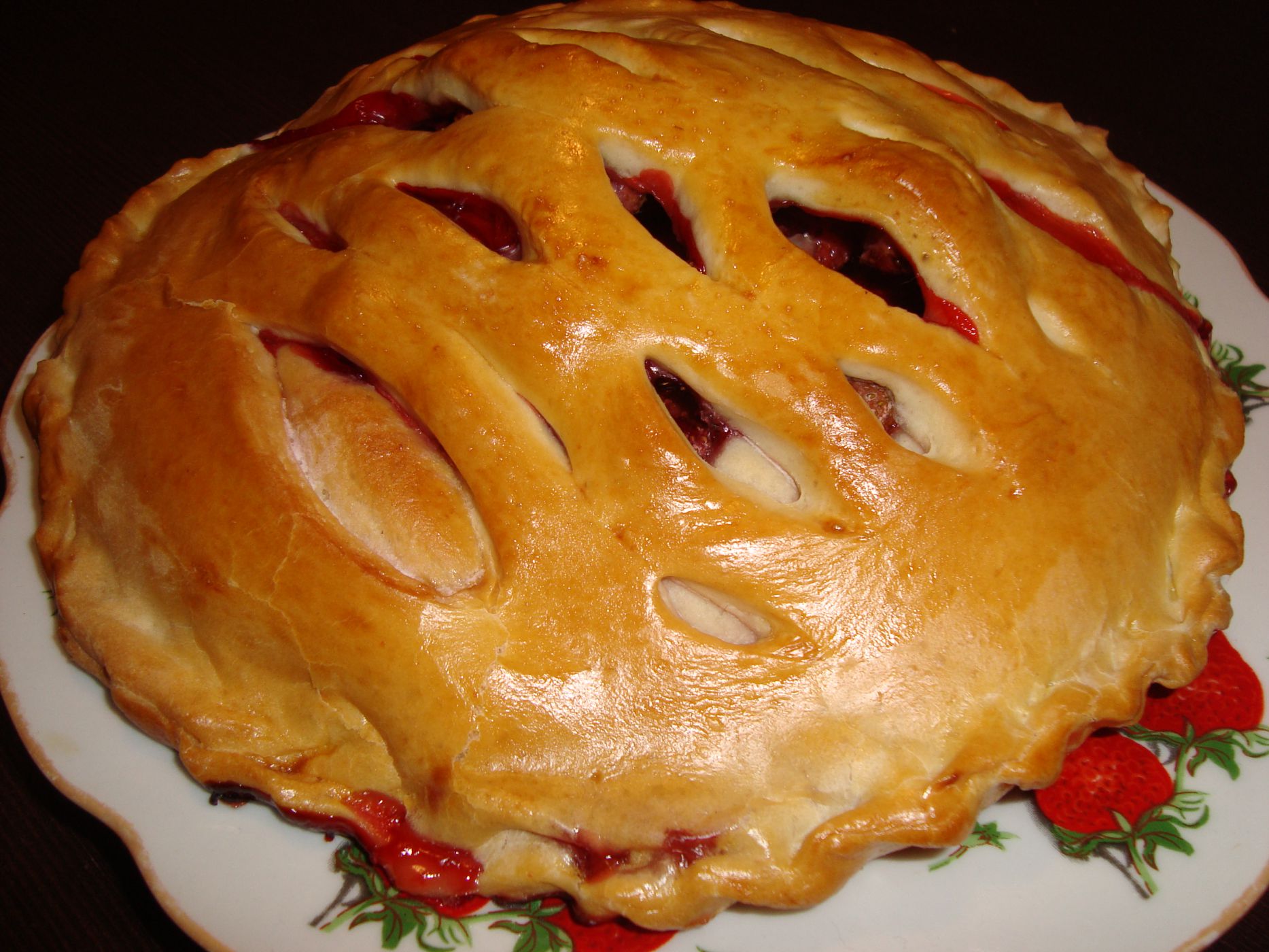 Пирог с клубникой