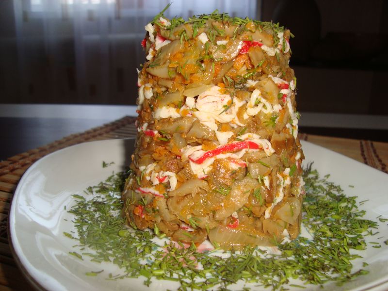Салат грибной