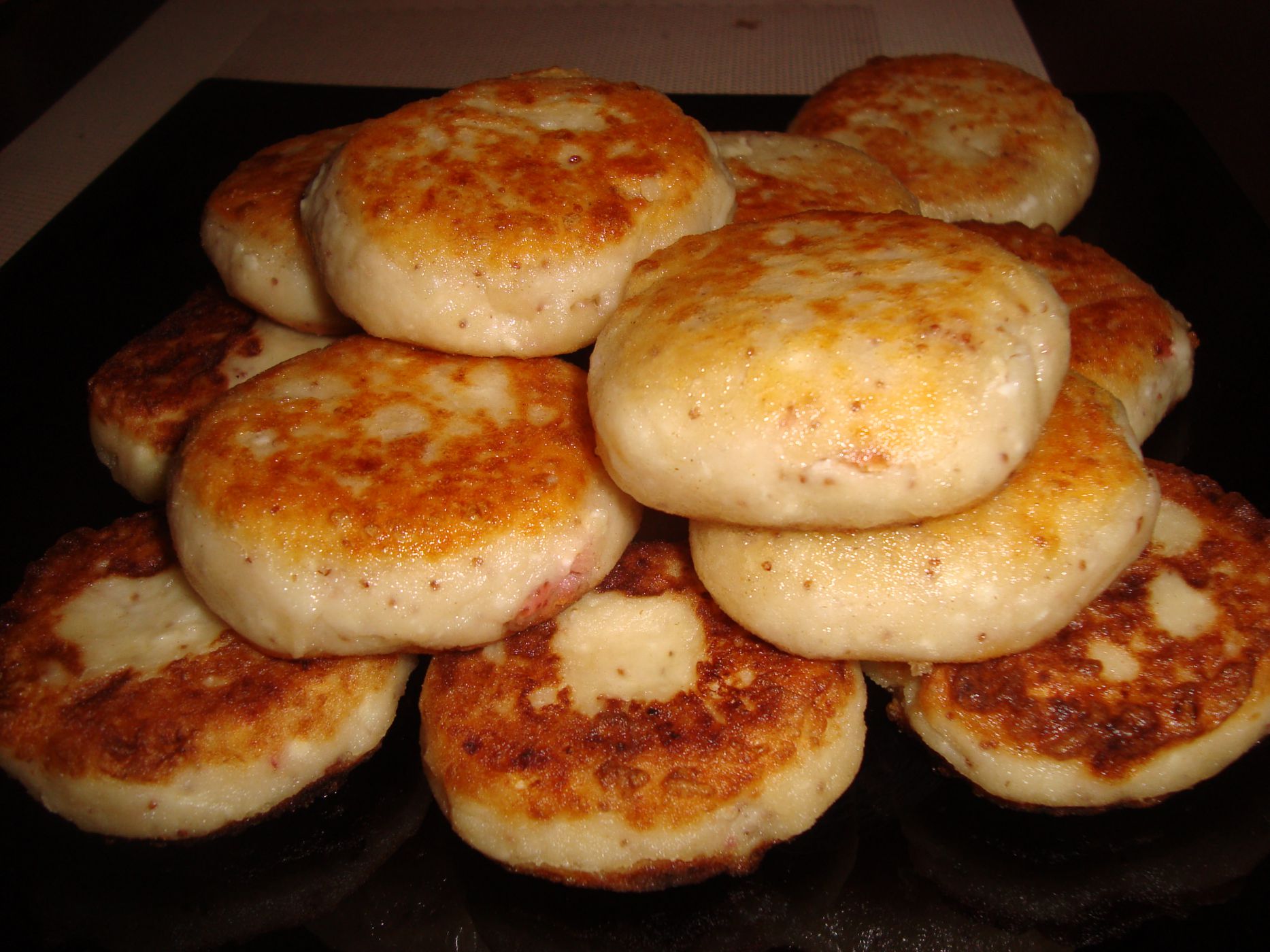 Сырники с лесной земляникой