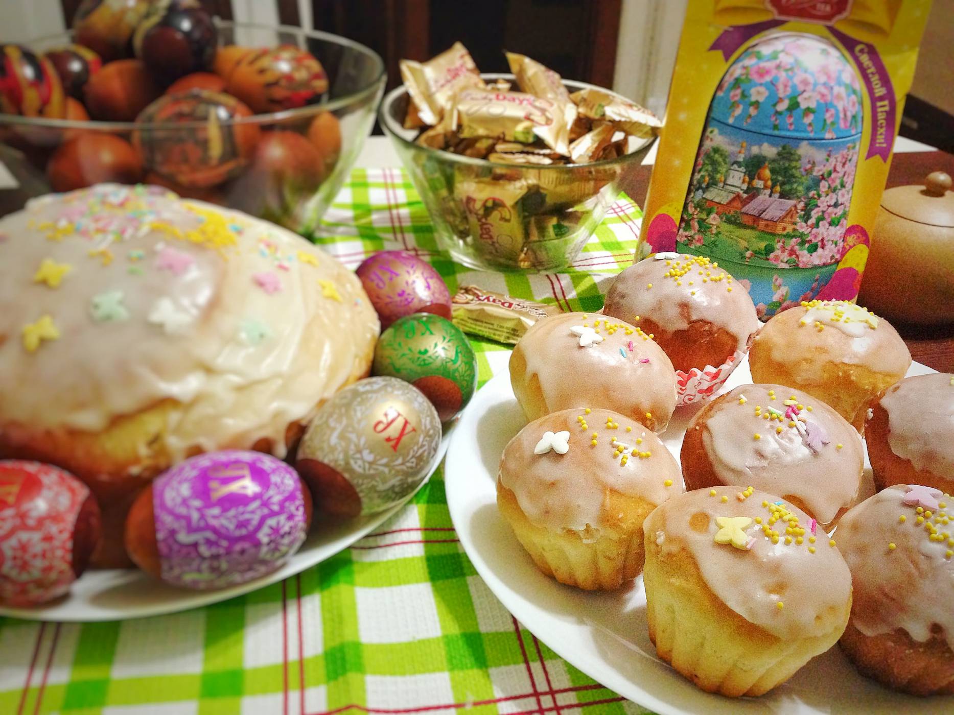Кулич с лимонной цедрой