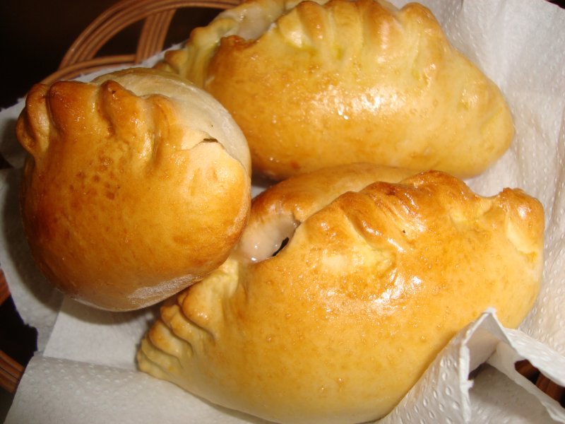 Пирожки с ревенем и щавелем