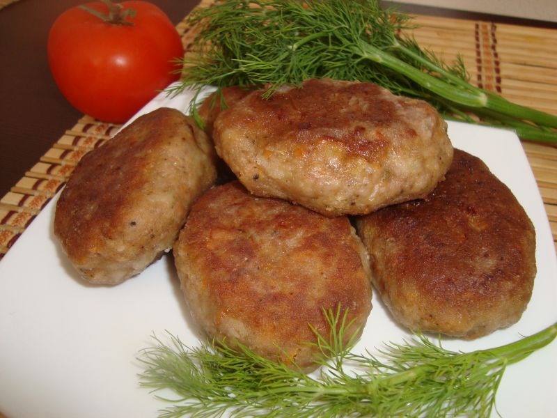 Сочные куриные котлетки