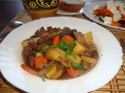 Картошка в горшочке