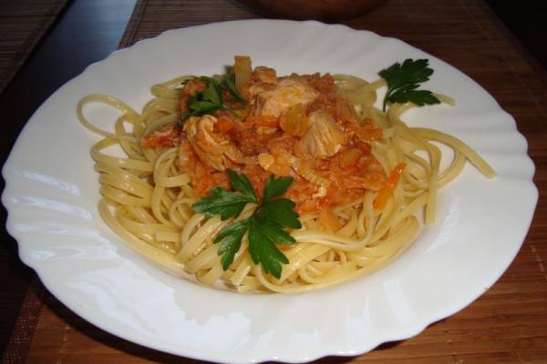Куриная грудка с овощами