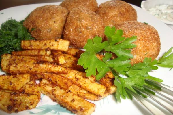 Рыбные пикантные орешки
