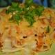 Паста фарфалле с курицей и грибами в духовке