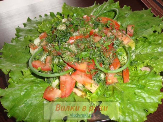 Овощной салат с горчичным соусом