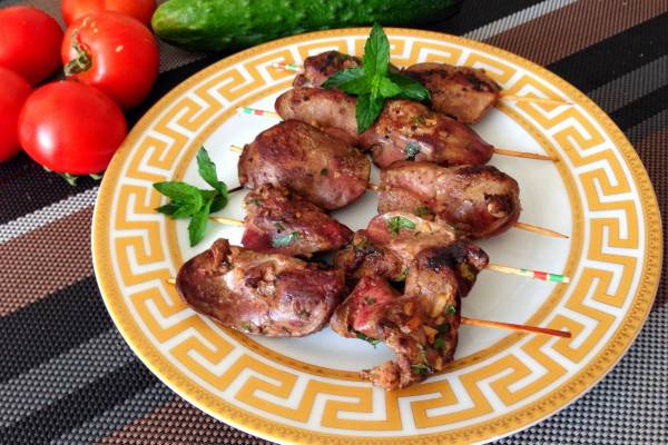 Шашлык из куриной печени