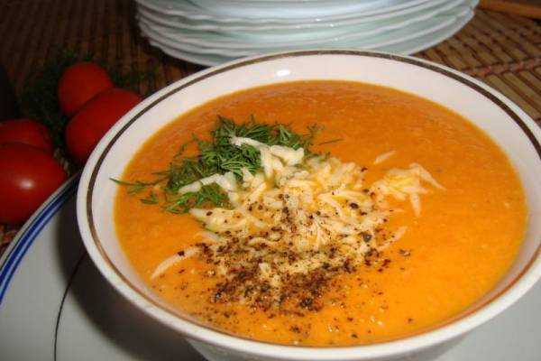 Крем-суп из помидоров по-средиземноморски