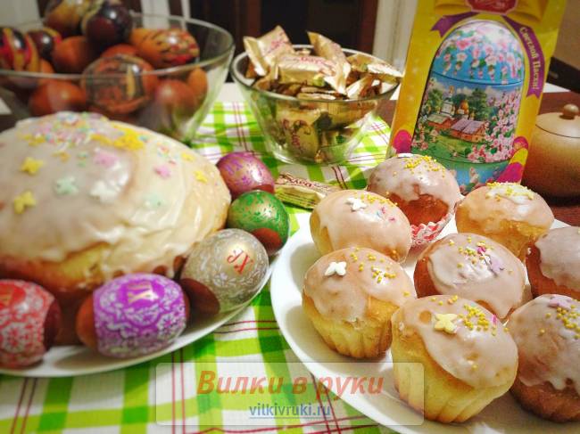 Кулич с лимонной цедрой
