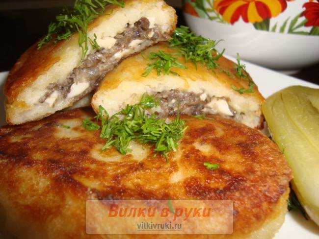 Зразы картофельные с грибной начинкой
